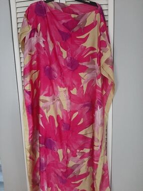 Pink Floral Maxi Dress - Lightweight Stylish Women's Dress With Head Scarf